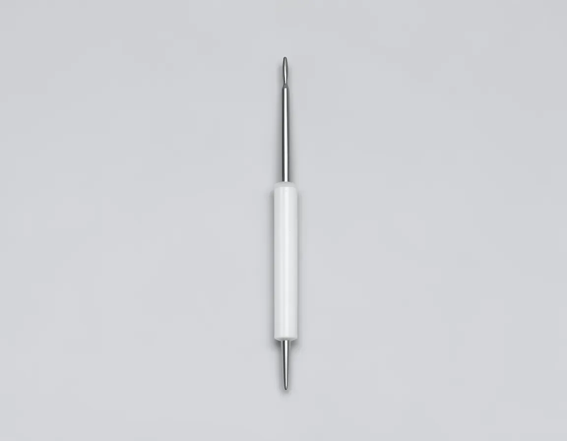 hypodermic needle — illustrative image